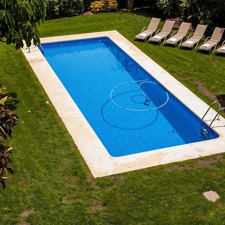 Villa Sitges Tupinetti Beach At 1 Min Walk Amaizing Garden And View Center Sitges 5 Minutes Walk Kültér fotó