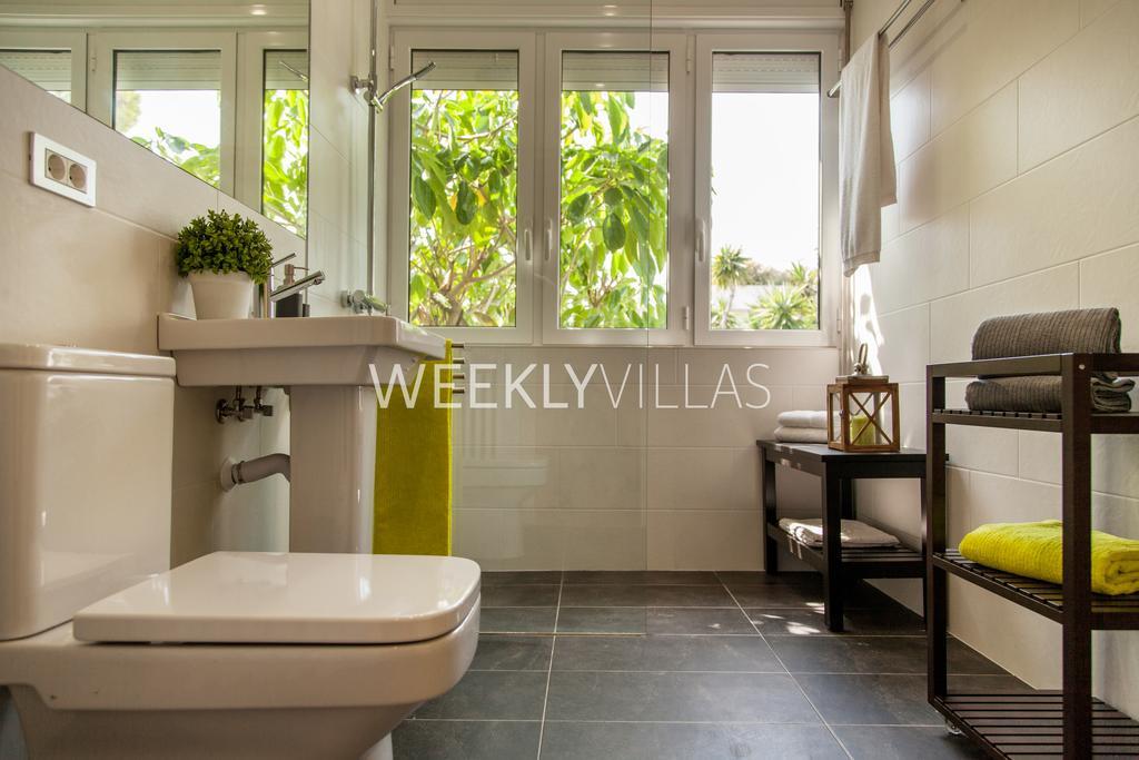Villa Sitges Tupinetti Beach At 1 Min Walk Amaizing Garden And View Center Sitges 5 Minutes Walk Kültér fotó