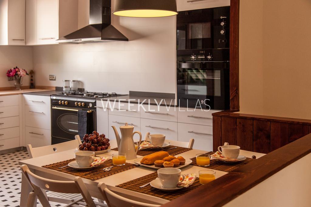 Villa Sitges Tupinetti Beach At 1 Min Walk Amaizing Garden And View Center Sitges 5 Minutes Walk Kültér fotó