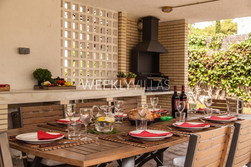 Villa Sitges Tupinetti Beach At 1 Min Walk Amaizing Garden And View Center Sitges 5 Minutes Walk Kültér fotó