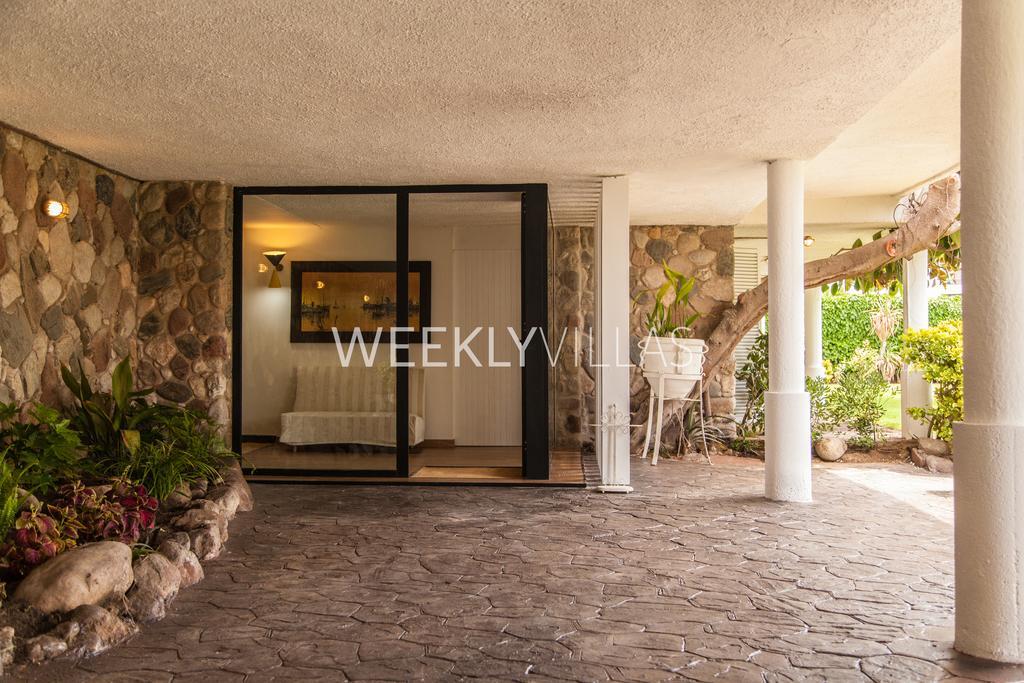 Villa Sitges Tupinetti Beach At 1 Min Walk Amaizing Garden And View Center Sitges 5 Minutes Walk Kültér fotó